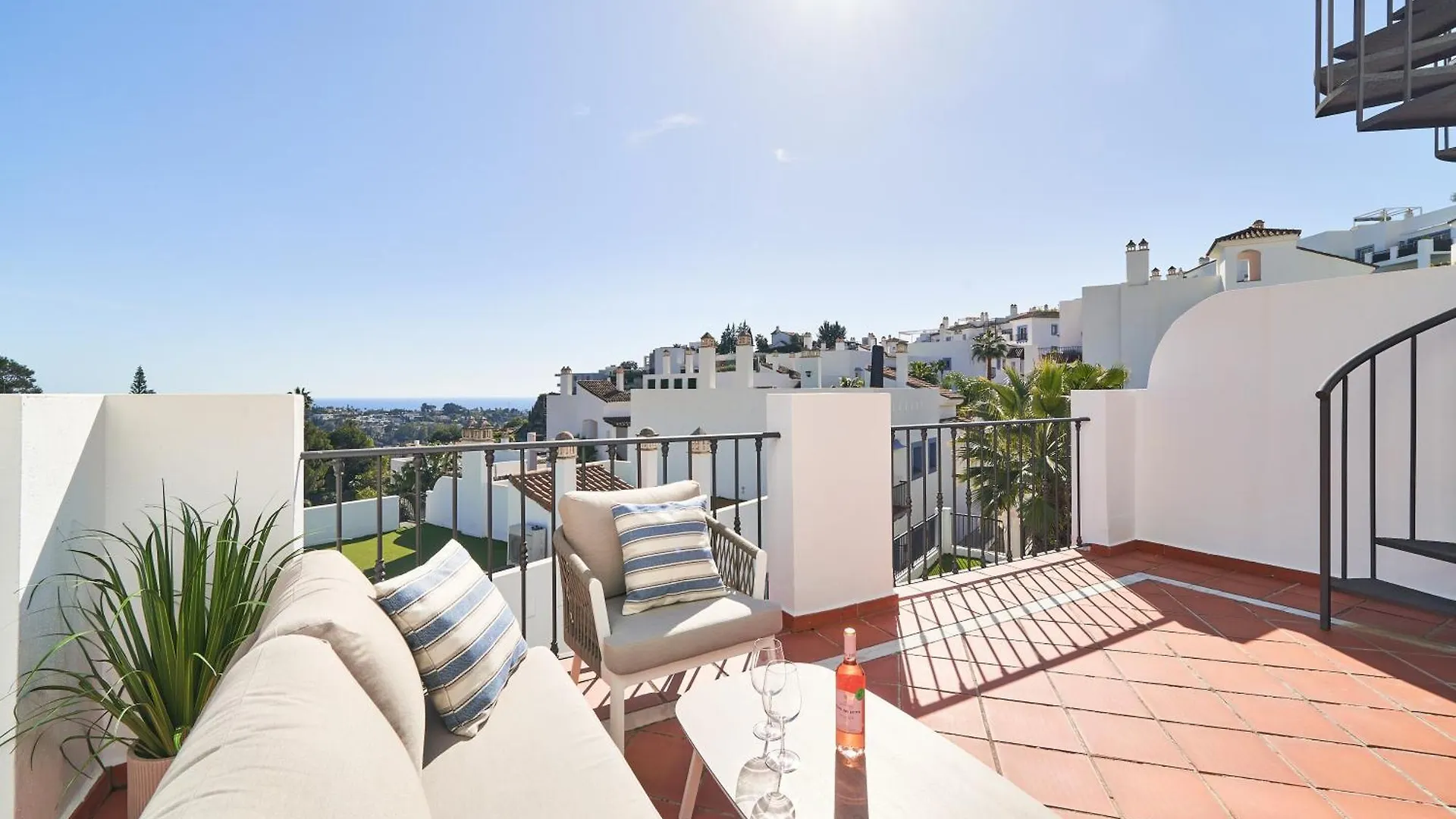 Apartmán Weforyou Modern Seaview 2Bedrooms Paraiso Pueblo Estepona